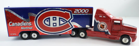 Semi Tractor and Trailer by White Rose Collectibles Kenworth 2000 Montreal Canadiens